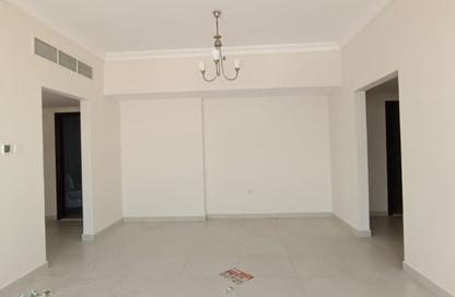 Apartment - 2 - 2 for rent in Al Butina 9 Building - Bu Tina - Al Sharq - Sharjah