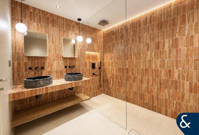 94009635 - Property Image 3