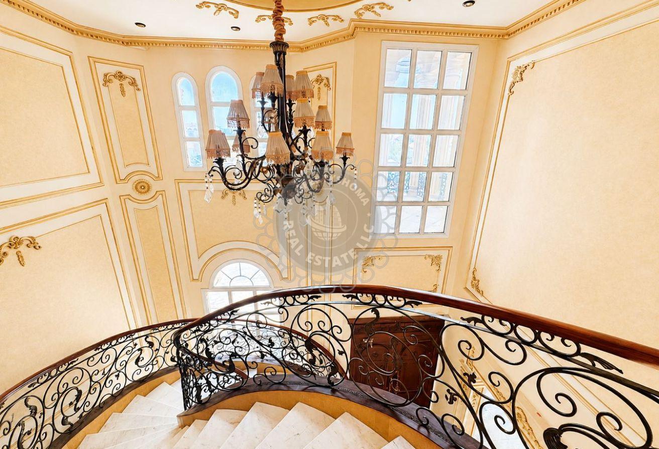 Exclusive Privet Villa | Lift Privet Pool | Vacant photo 13