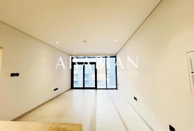 71128378 - Property Main Image