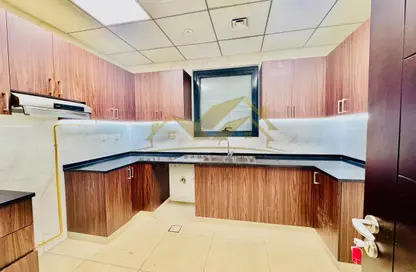 Apartment - 1 Bedroom - 2 Bathrooms for rent in Jumeirah Garden City - Al Satwa - Dubai