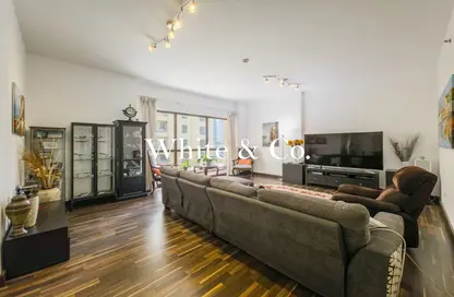 Apartment - 3 Bedrooms - 3 Bathrooms for sale in Shams 1 - Shams - Jumeirah Beach Residence - Dubai