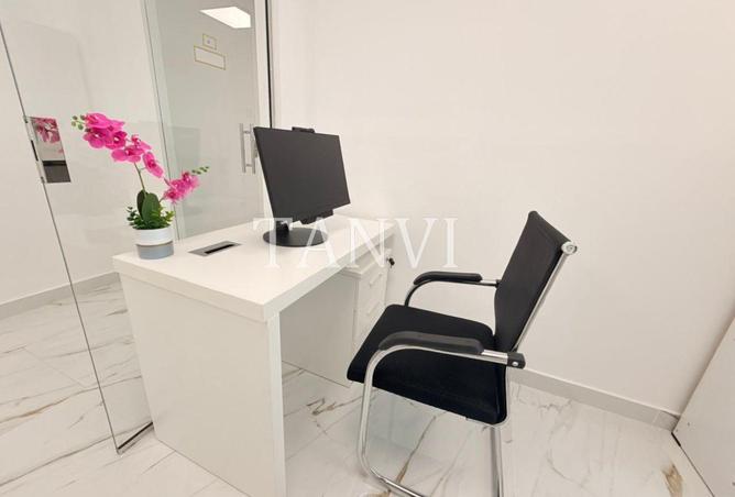 71119337 - Property Image 3