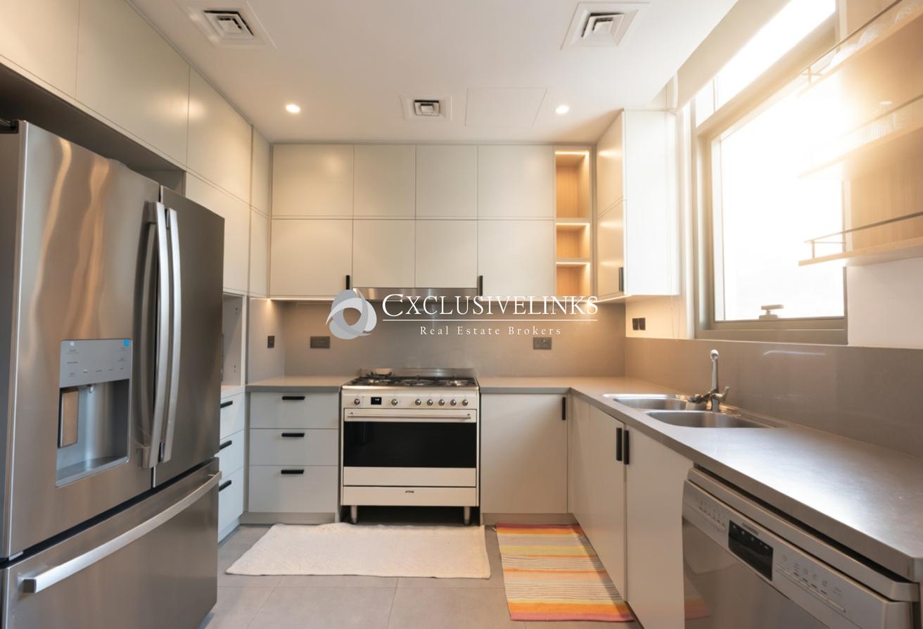 Fully Upgraded | Single Row | Corner Unit photo 4