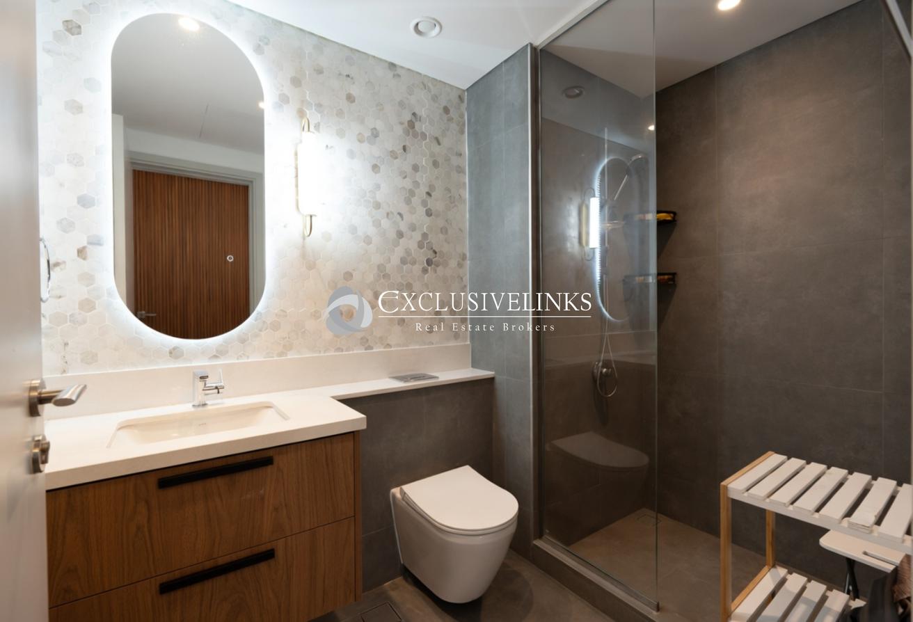 Fully Upgraded | Single Row | Corner Unit photo 16