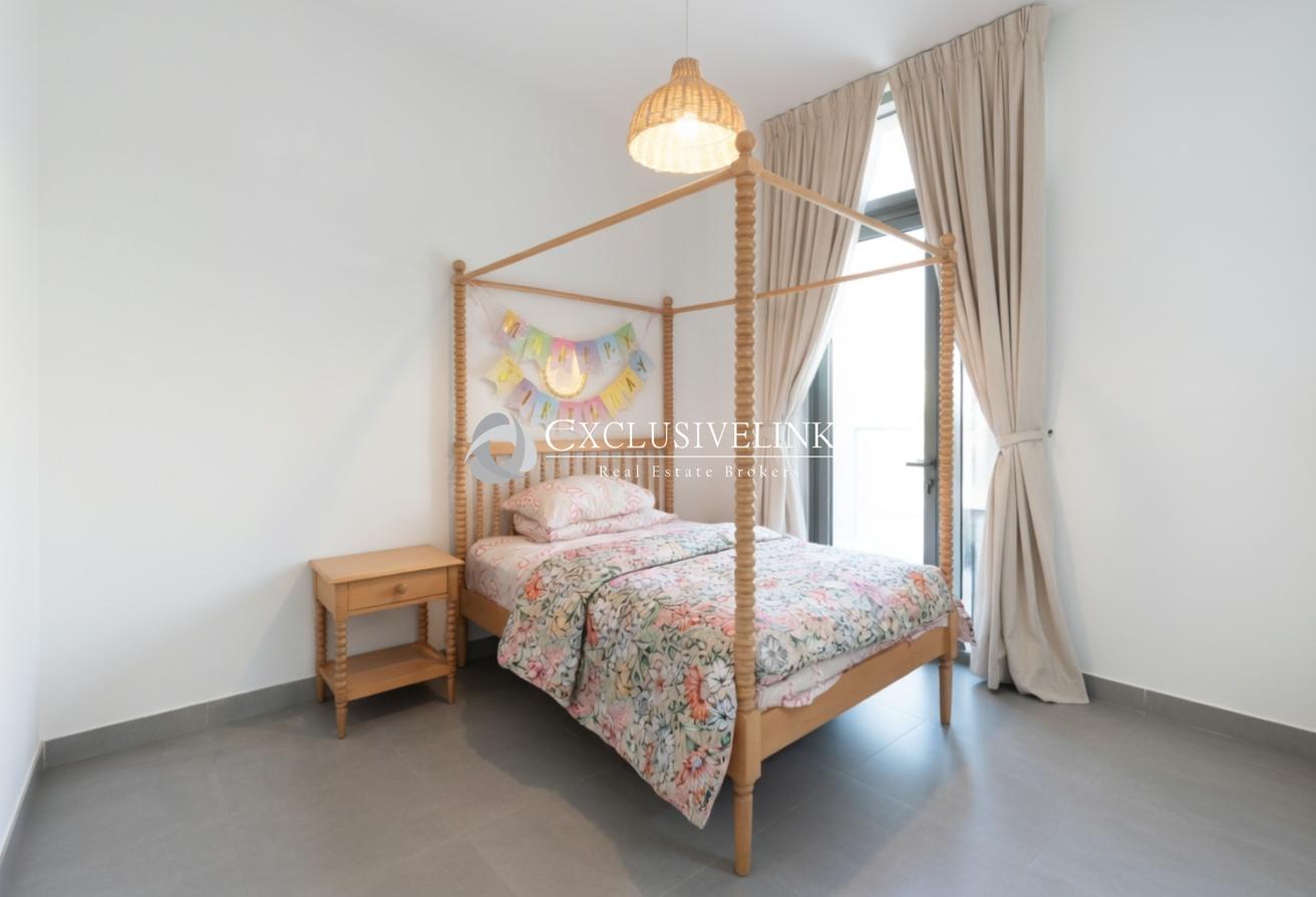 Fully Upgraded | Single Row | Corner Unit photo 17