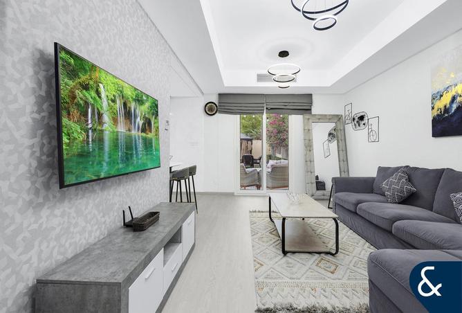 76163235 - Property Main Image