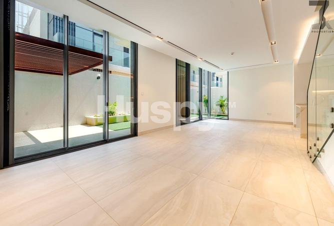 110519109 - Property Image 2