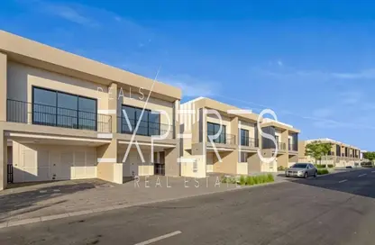 Townhouse - 2 Bedrooms - 3 Bathrooms for rent in The Dahlias - Yas Acres - Yas Island - Abu Dhabi