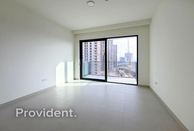 Unfurnished | Ready to Move | High Floor photo 2