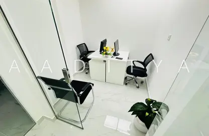 مكتب - غرفة نوم - 1 حمام للايجار في ريم ريزدنسي - الكرامة - دبي