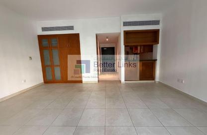 Apartment - Studio - 1 for rent in Travo Tower A - Travo - The Views - Dubai