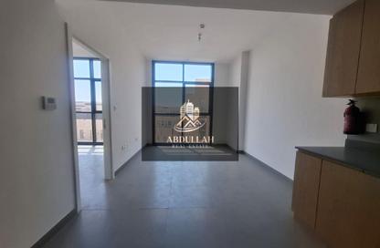Apartment - 1 - 1 for rent in Al Mamsha - Muwaileh - Sharjah