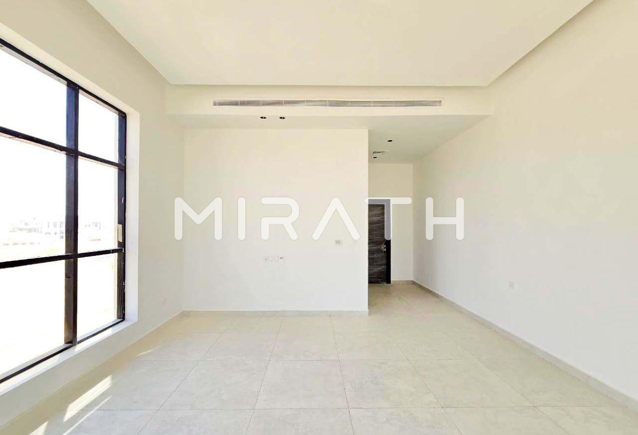 Ready to Move | Brand New Family Villa | Spacious photo 9