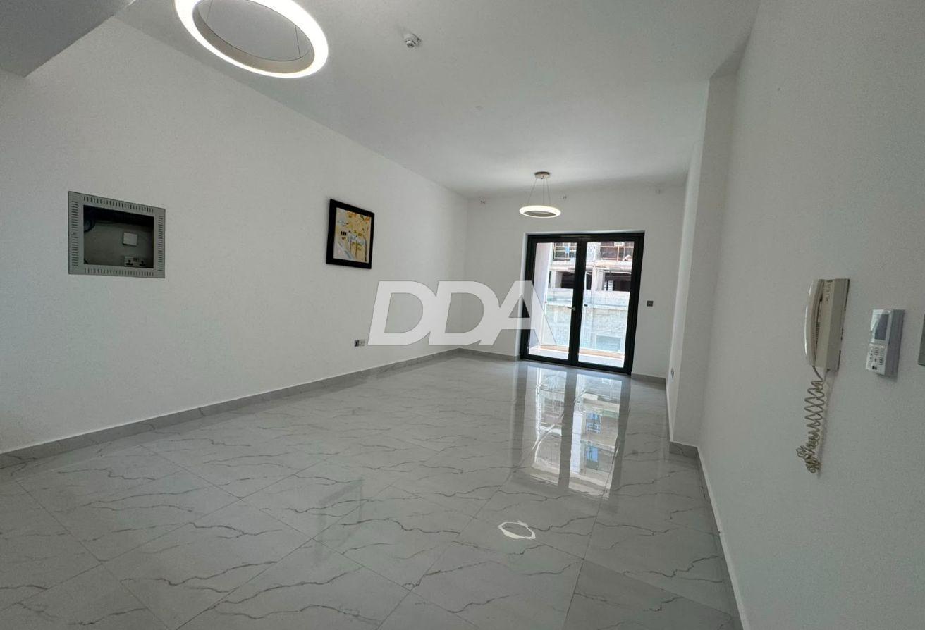 WELL-MAINTAINED 1BR | GREAT AMENITIES | 4 CHEQUES photo 2