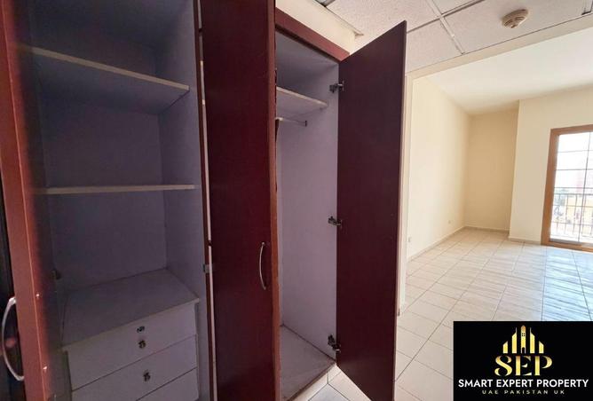 105988377 - Property Image 2