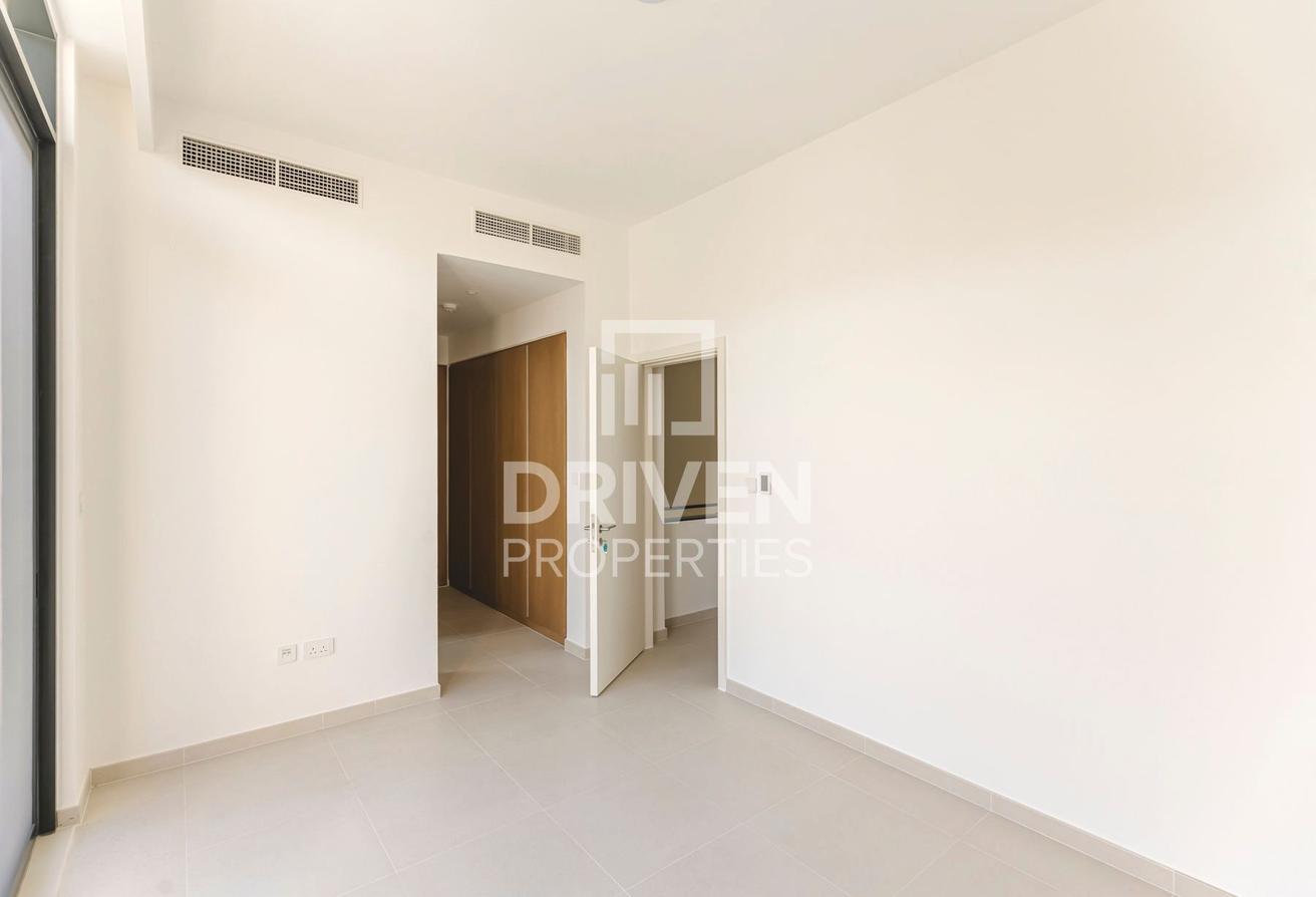 Chiller Free | Landscaped Garden | Furnished photo 6