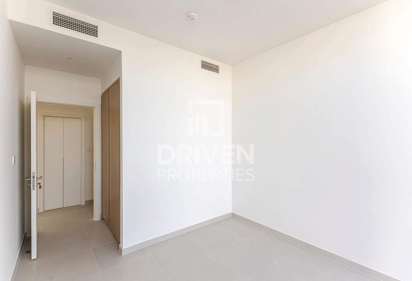 Chiller Free | Landscaped Garden | Furnished photo 11