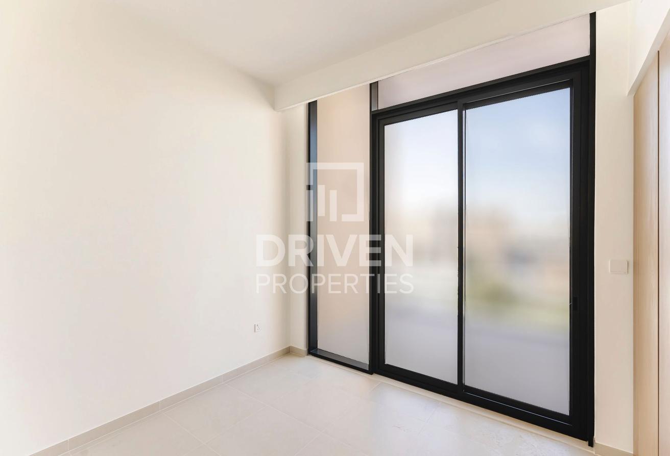 Chiller Free | Landscaped Garden | Furnished photo 14