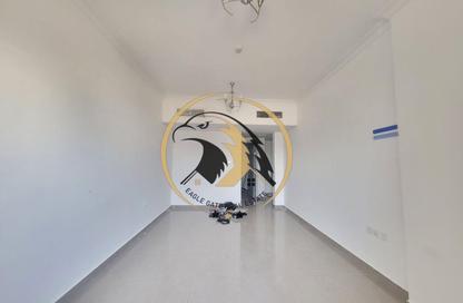 Apartment - 1 - 2 for rent in AlFalah - Muwaileh Commercial - Sharjah