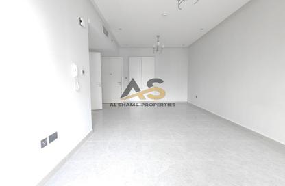 Apartment - 1 Bedroom - 2 Bathrooms for rent in Kay 7 Building - Dubai Land Residence Complex - Dubai