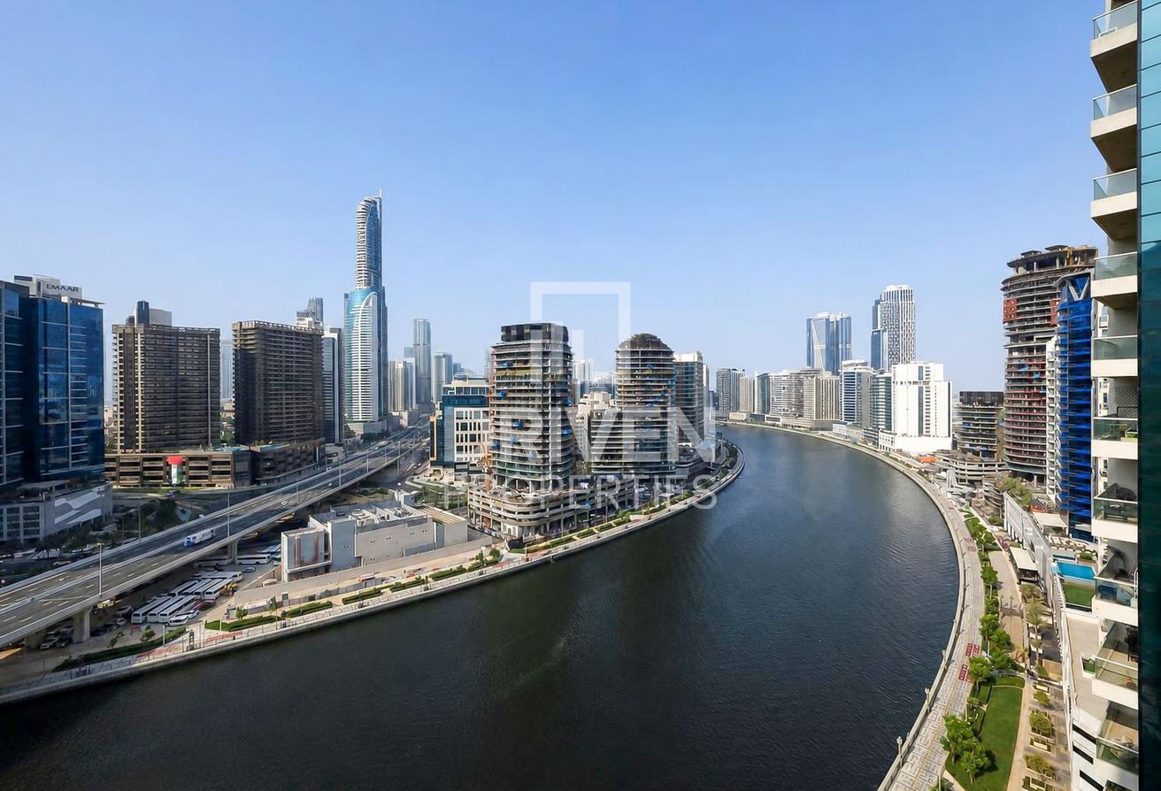 Burj and Canal View | Excellent Condition photo 22