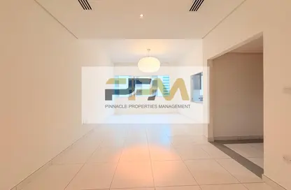 Apartment - 2 Bedrooms - 2 Bathrooms for rent in Hamdan Street - Abu Dhabi