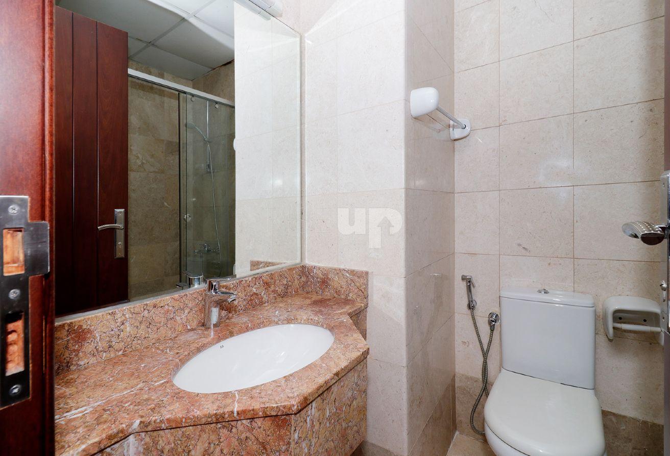 Prime Location | Unfurnished | Good Price photo 12