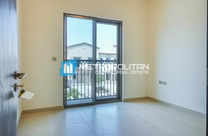 Townhouse - 3 Bedrooms - 4 Bathrooms for sale in Bloom Living - Zayed City (Khalifa City C) - Khalifa City - Abu Dhabi Townhouse - 3 Bedrooms - 4 Bathrooms for sale in Bloom Living - Zayed City (Khalifa City C) - Khalifa City - Abu Dhabi