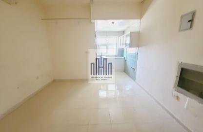 Apartment - Studio - 1 Bathroom for rent in Muwailih Building - Muwaileh - Sharjah Apartment - Studio - 1 Bathroom for rent in Muwailih Building - Muwaileh - Sharjah