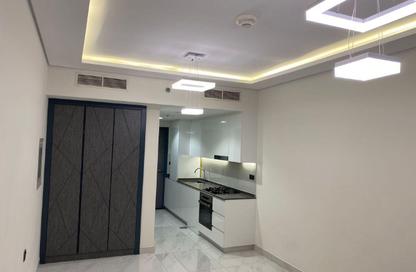 Apartment - Studio - 1 Bathroom for rent in Samana Golf Avenue - Dubai Studio City - Dubai Apartment - Studio - 1 Bathroom for rent in Samana Golf Avenue - Dubai Studio City - Dubai