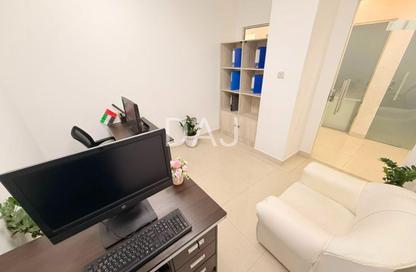 Office Space - Studio - 1 Bathroom for rent in Al Rostamani Building - Port Saeed - Deira - Dubai