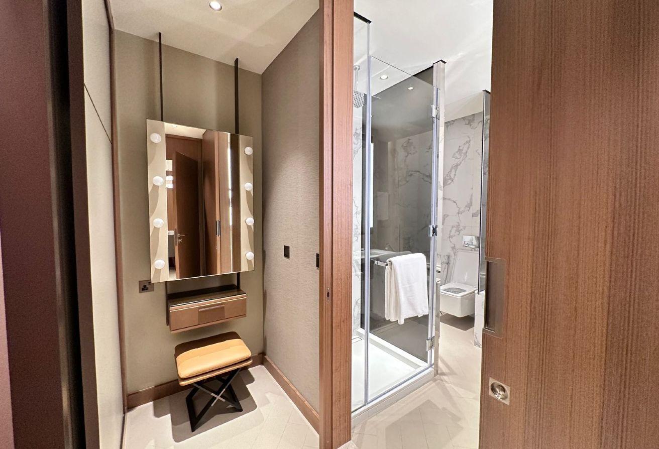 Boulevard view | Spacious | Fully Furnished photo 10