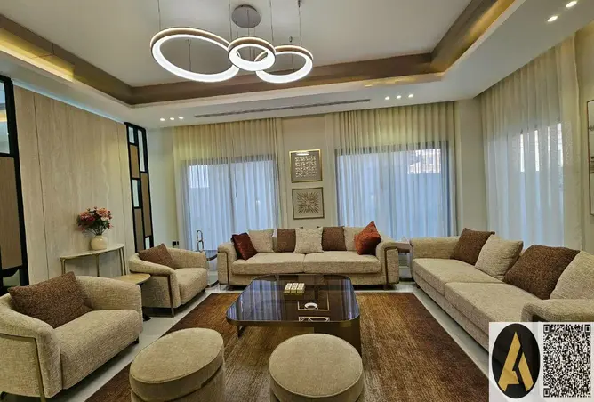 157808608 - Property Image 2