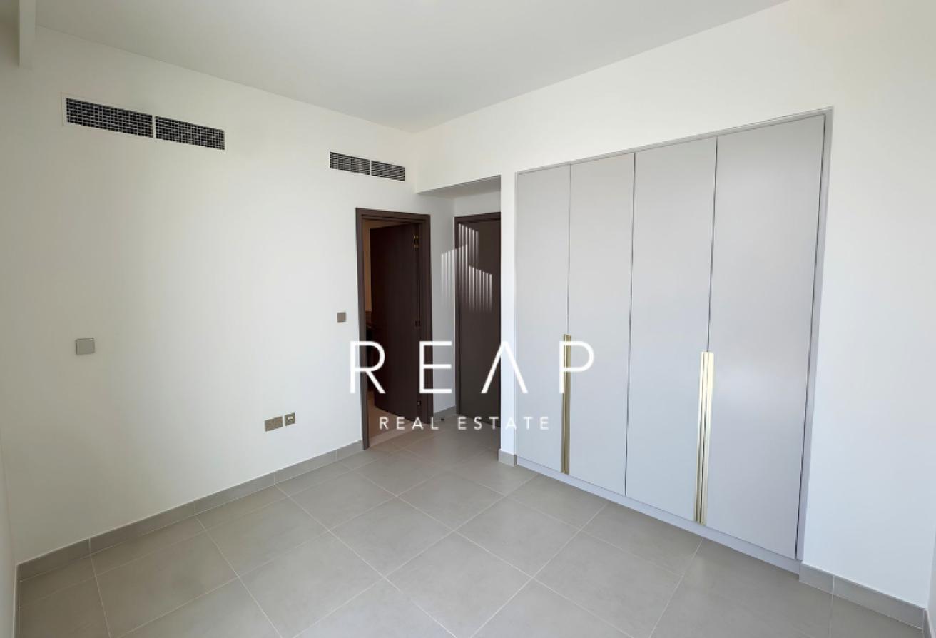 Brand New | Single Row | Price Negotiable photo 3