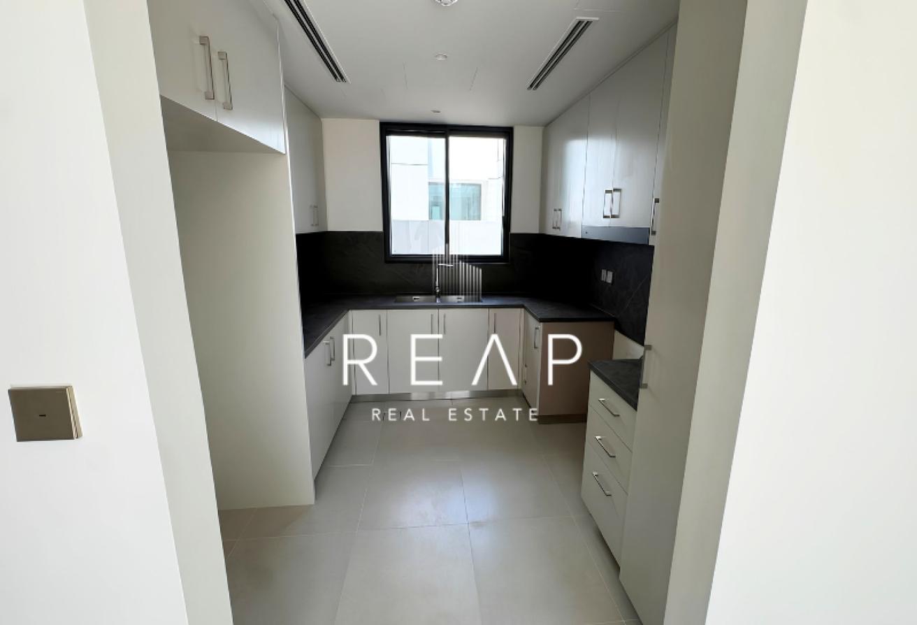 Brand New | Single Row | Price Negotiable photo 9