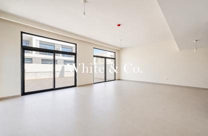 Townhouse - 4 - 6 for sale in South Bay 1 - South Bay - Residential District - Dubai South (Dubai World Central) - Dubai