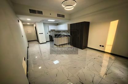 Apartment - Studio - 1 Bathroom for rent in Rukan Tower A - Rukan Tower - Rukan - Dubai Land - Dubai