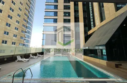 شقة - 3 غرف نوم - 3 حمامات للايجار في برج لطيفة - شارع الشيخ زايد - دبي