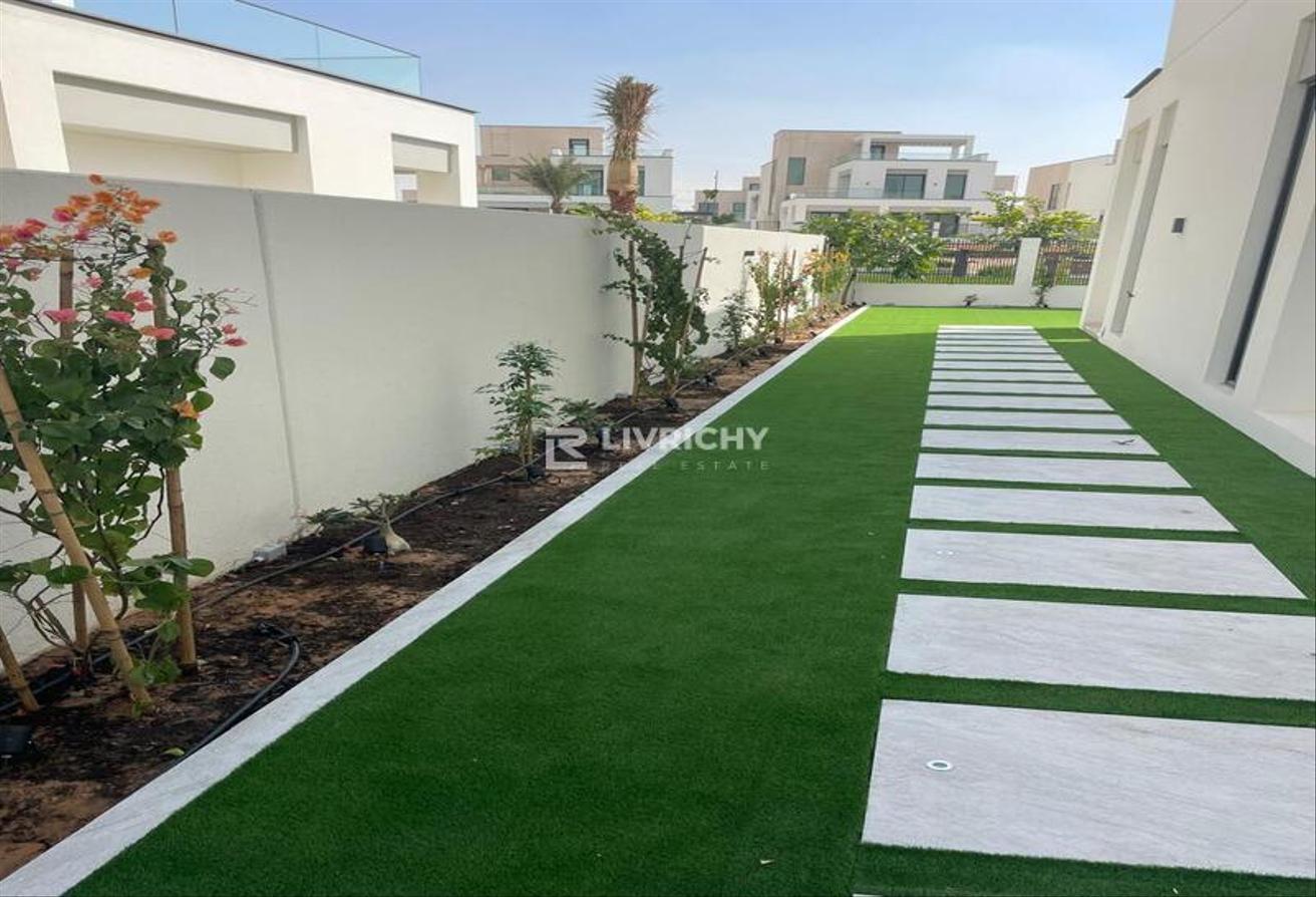 FAMILY VILLA | 4BR + MAID | PRIME LOCATION photo 18