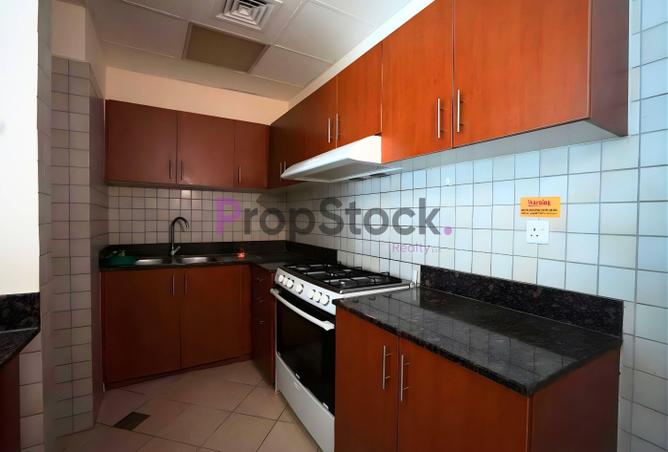 73840703 - Property Image 3