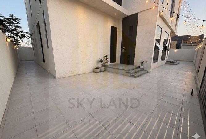 136088754 - Property Image 2