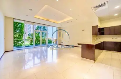 Apartment - 1 Bedroom - 2 Bathrooms for rent in Amber - Tiara Residences - Palm Jumeirah - Dubai