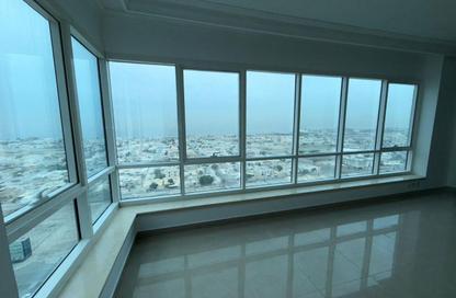Apartment - 3 Bedrooms - 4 Bathrooms for sale in Al Majaz 3 - Al Majaz - Sharjah