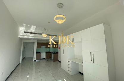 Apartment - Studio - 1 Bathroom for rent in Crystal Residence - District 11 - Jumeirah Village Circle - Dubai