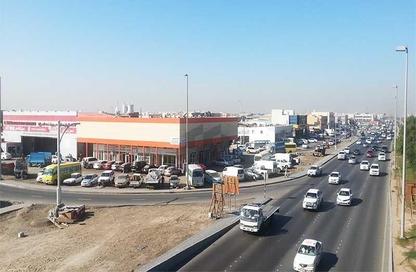 Shop - Studio for rent in Mussafah Industrial Area - Mussafah - Abu Dhabi