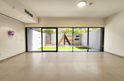 Townhouse - 3 - 4 for rent in Robinia - Masaar - Tilal City - Sharjah