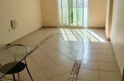 شقة - 2 غرف نوم - 2 حمامات للايجار في شارع الشيخ جابر الصباح - النعيمية - النعيمية - عجمان