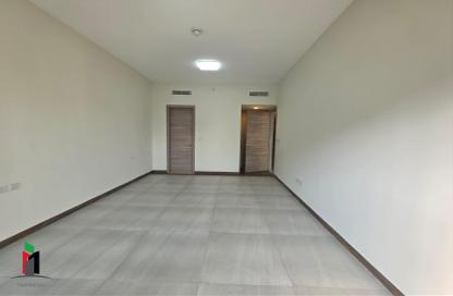 Apartment - 1 - 2 for rent in SOL Bay - Business Bay - Dubai