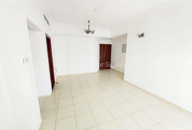 102347788 - Property Image 2